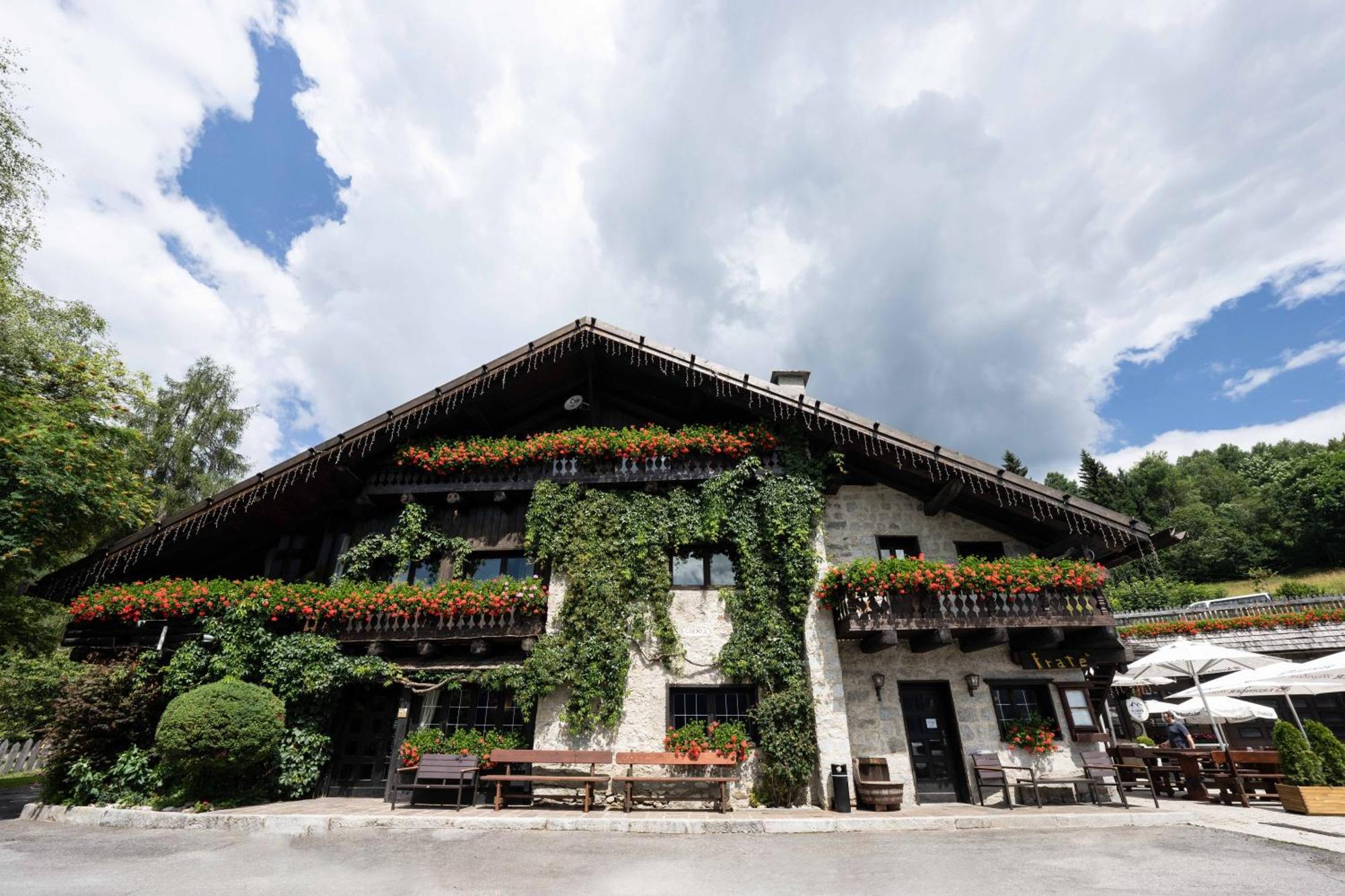 Albergo Ristorante Al Frate Da Streza Мадона ди Кампильо Екстериор снимка