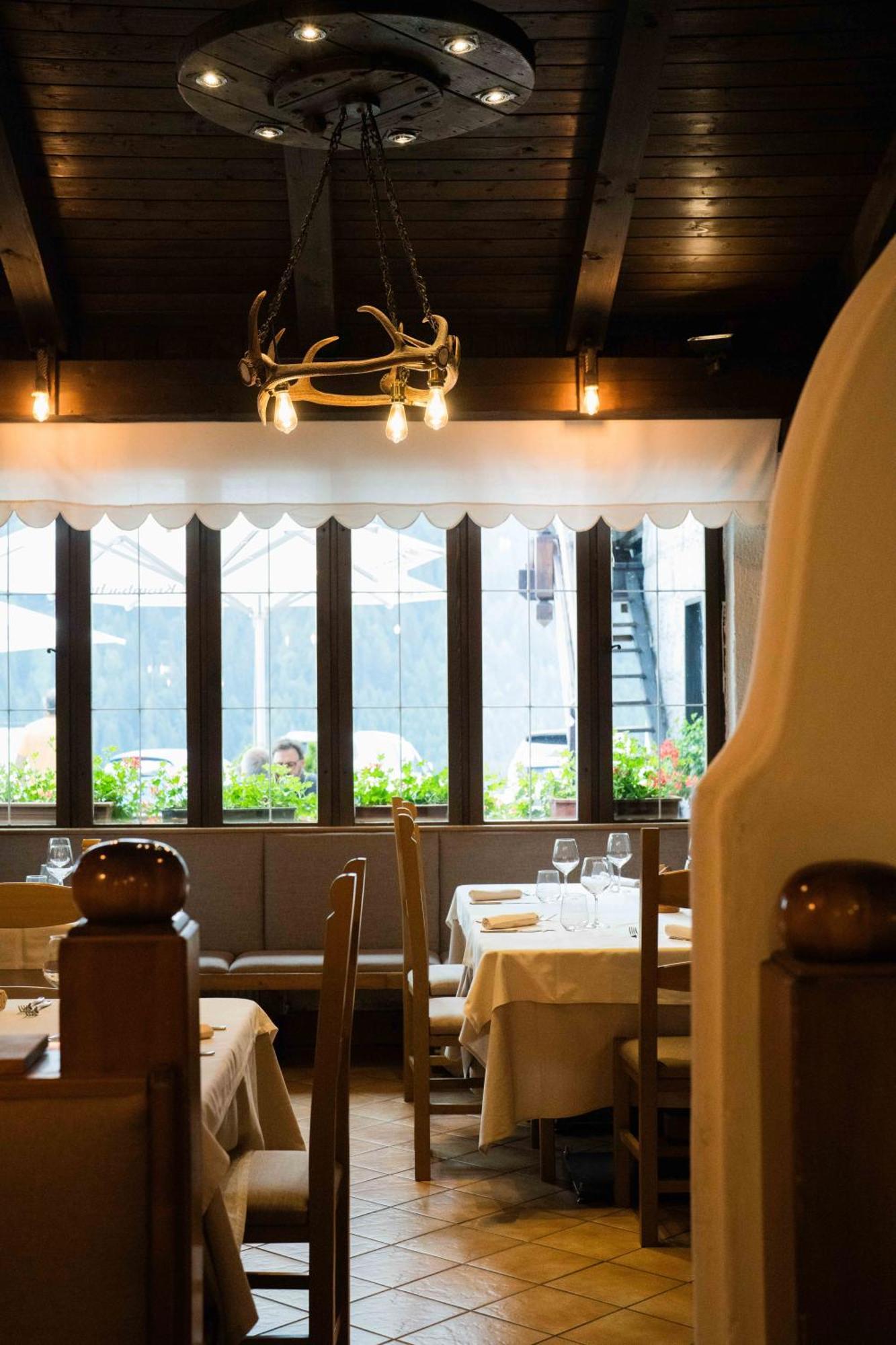 Albergo Ristorante Al Frate Da Streza Мадона ди Кампильо Екстериор снимка